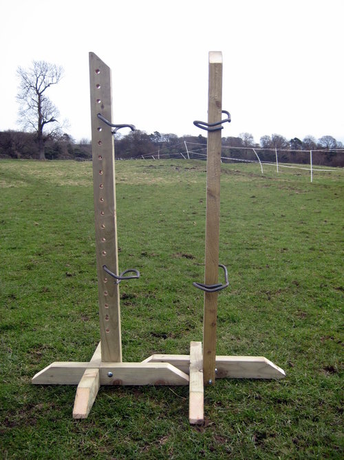 Pair 4ft Tanalised Training Wings with 4 Jump Cups